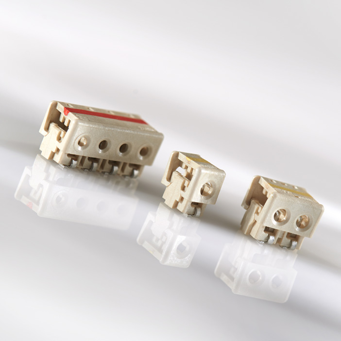 TE Connectivity 2-2106489-1 for sale