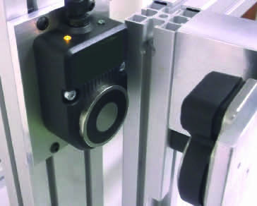 OMRON D40ML-P1-U-5M for sale